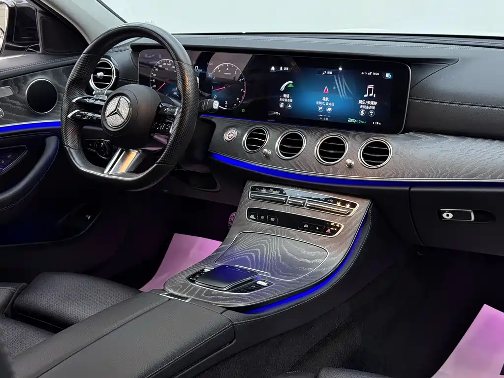 Mercedes-Benz E-Class 2022 — фото 19