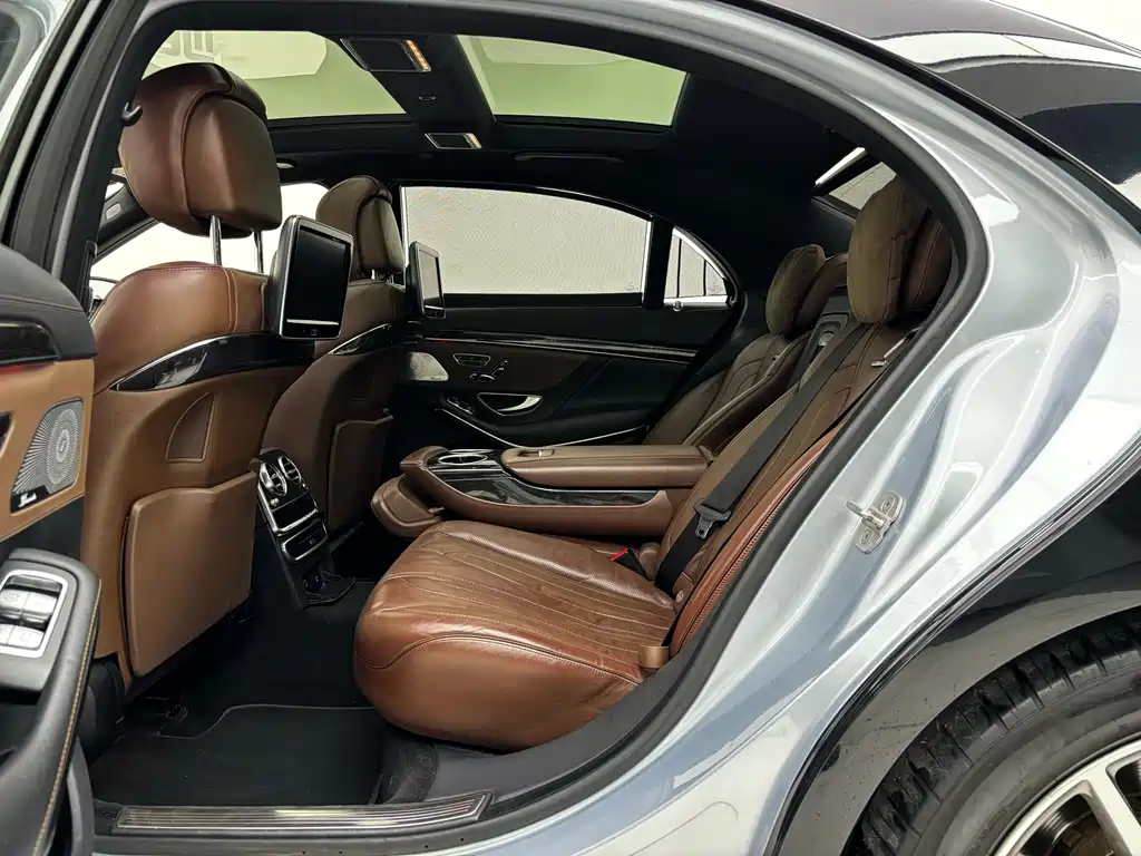 Mercedes-Benz S-Class AMG 2016 — фото 20