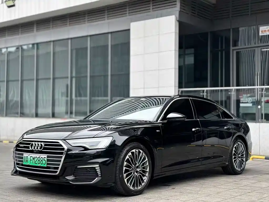 Audi A6L New Energy 2023 — фото 1