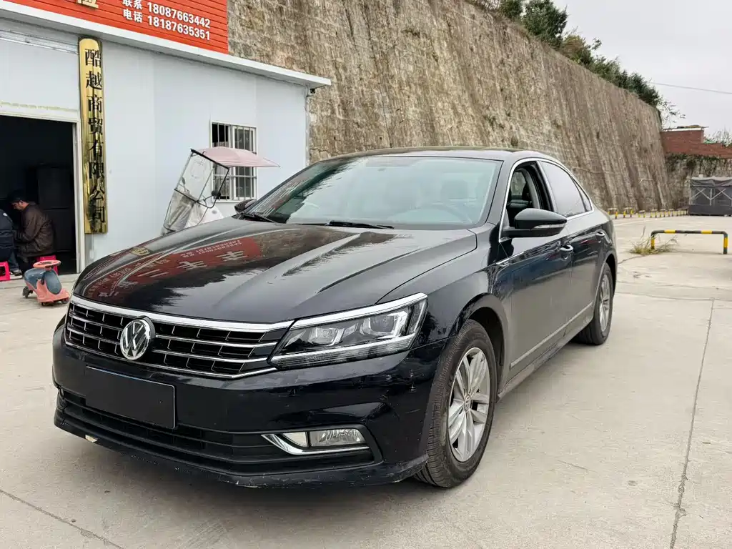 Volkswagen Passat 2017 — фото 1