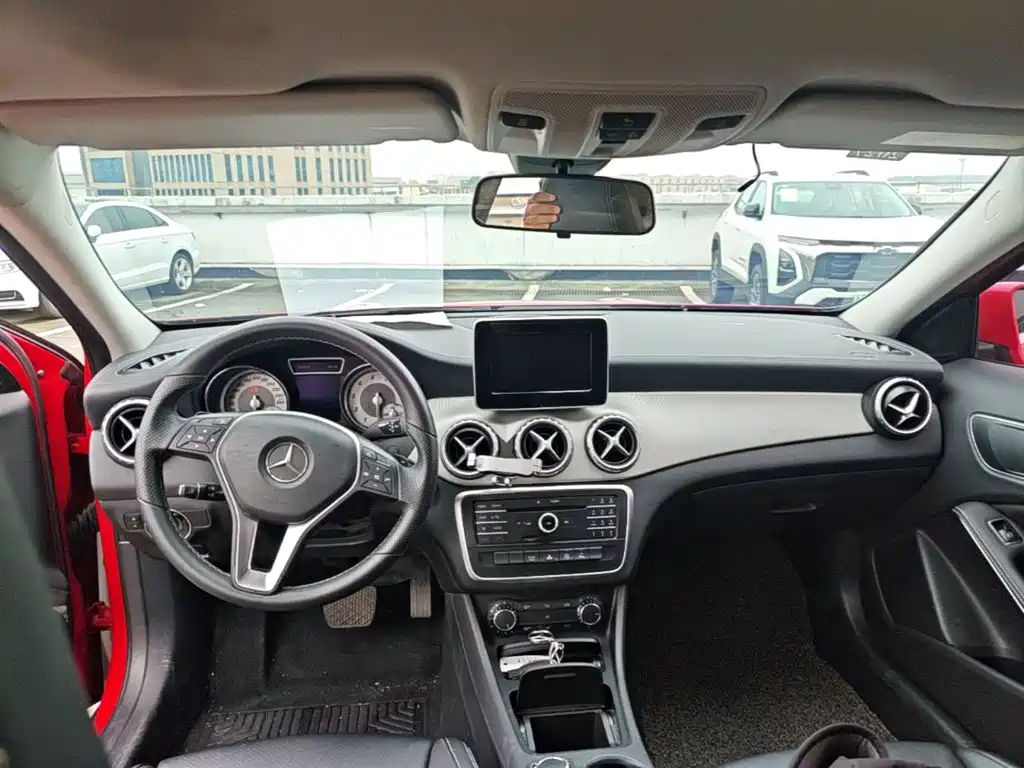 Mercedes-Benz GLA 2016 — фото 10