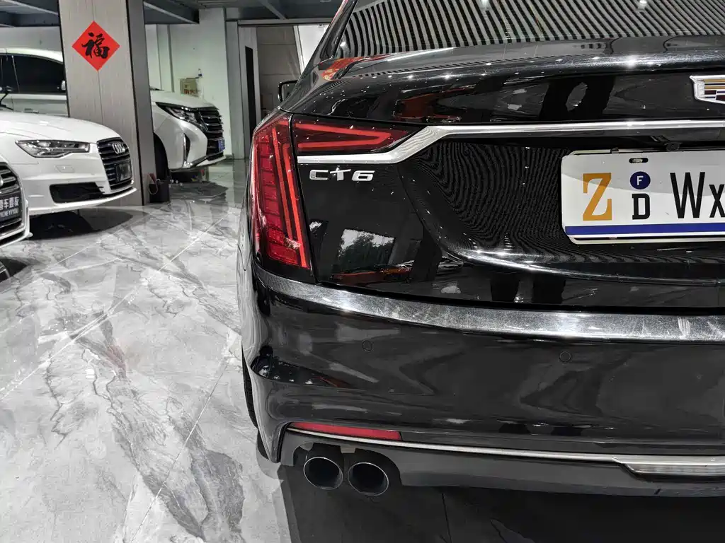 Cadillac CT6 2020 — фото 20