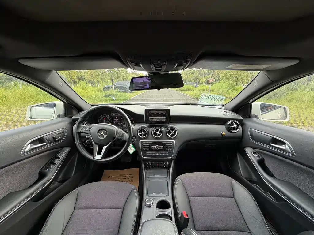 Mercedes-Benz A-Class 2013 — фото 14