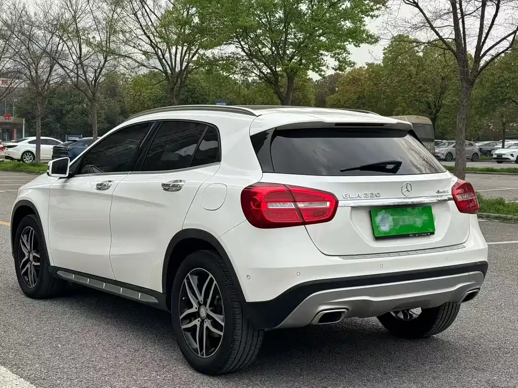 Mercedes-Benz GLA 2017