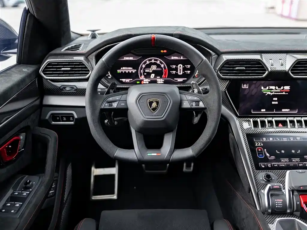 Lamborghini Urus 2023 — фото 13