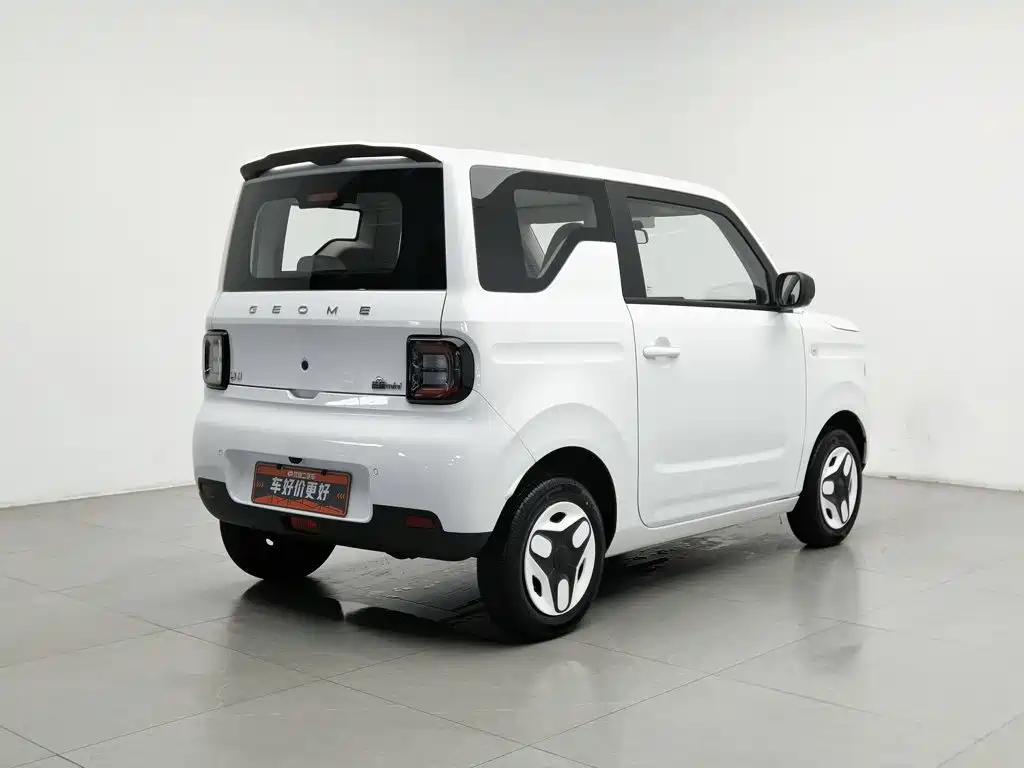 Geely Galaxy Panda 2025 — фото 2