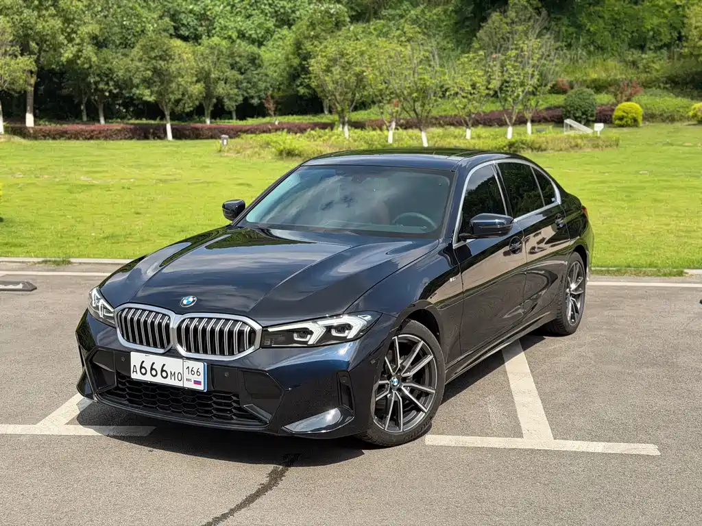 BMW 3 Series 2023