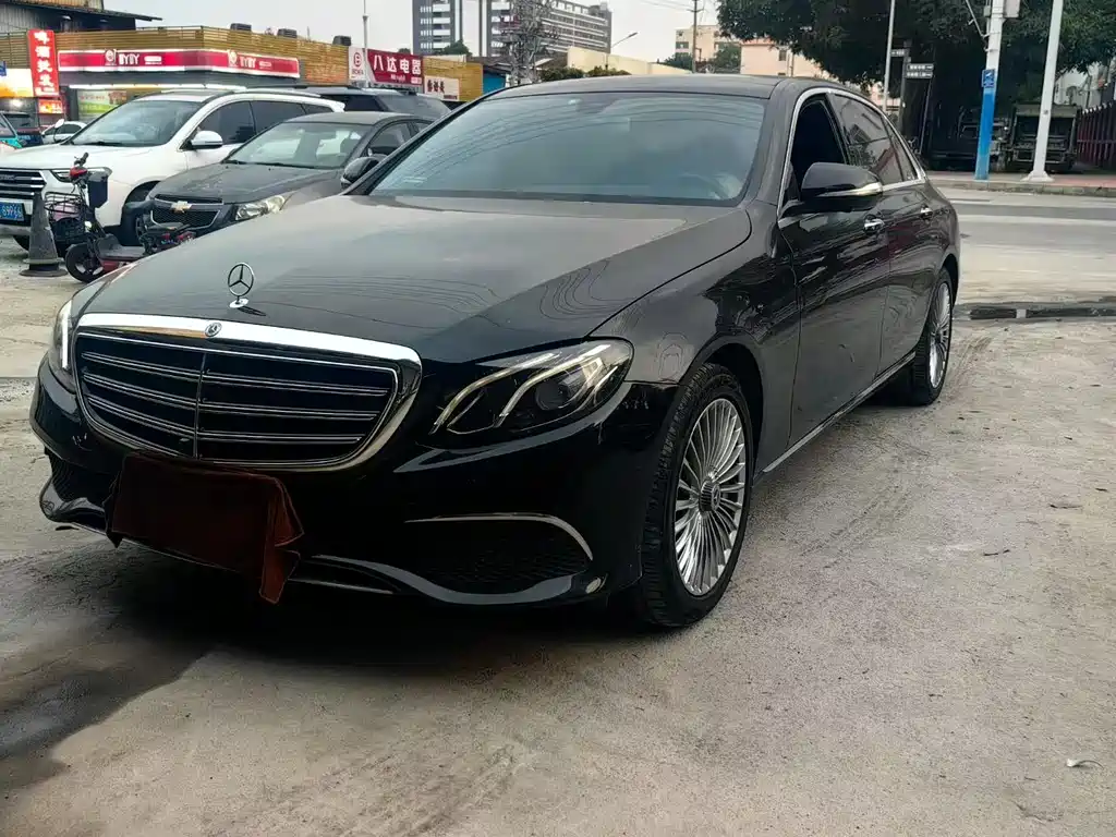 Mercedes-Benz E-Class 2019 — фото 1