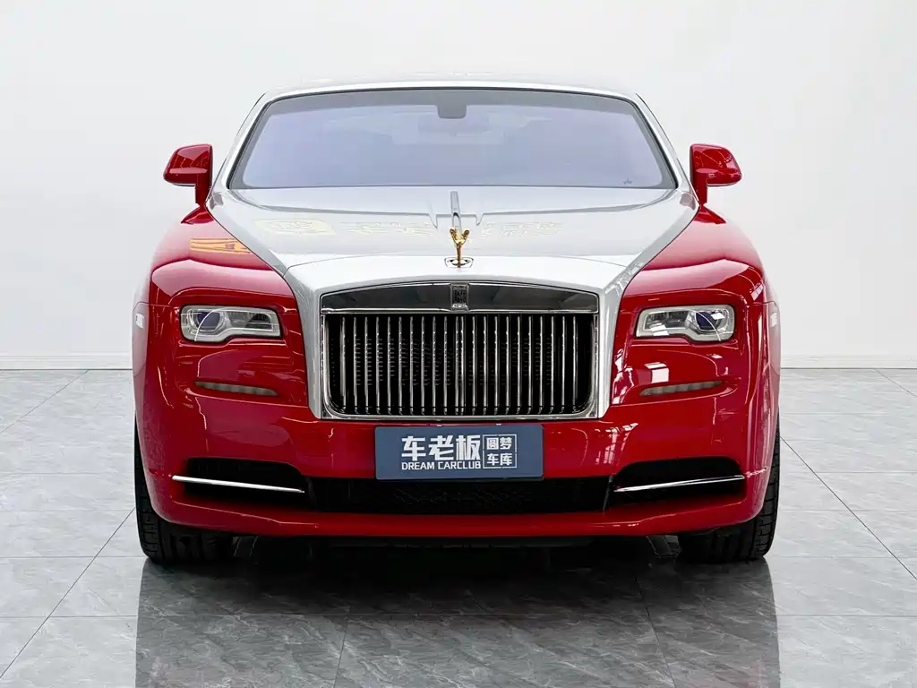 Rolls-Royce Phantom 2018 — фото 22