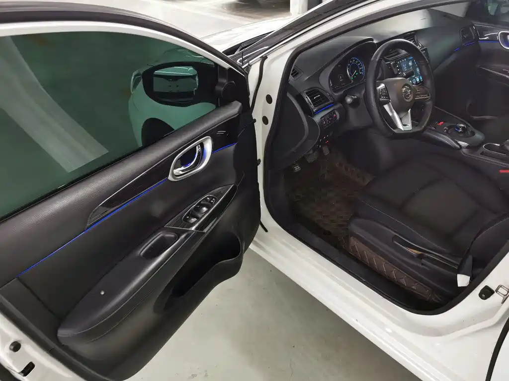 Nissan Sylphy EV 2019 — фото 11