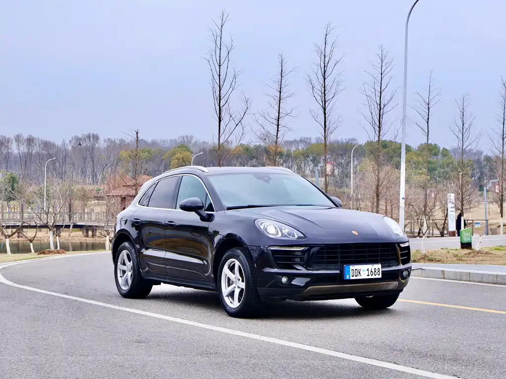 Porsche Macan 2016 — фото 3