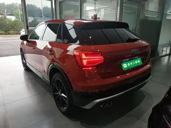 Audi Q2L 2020
