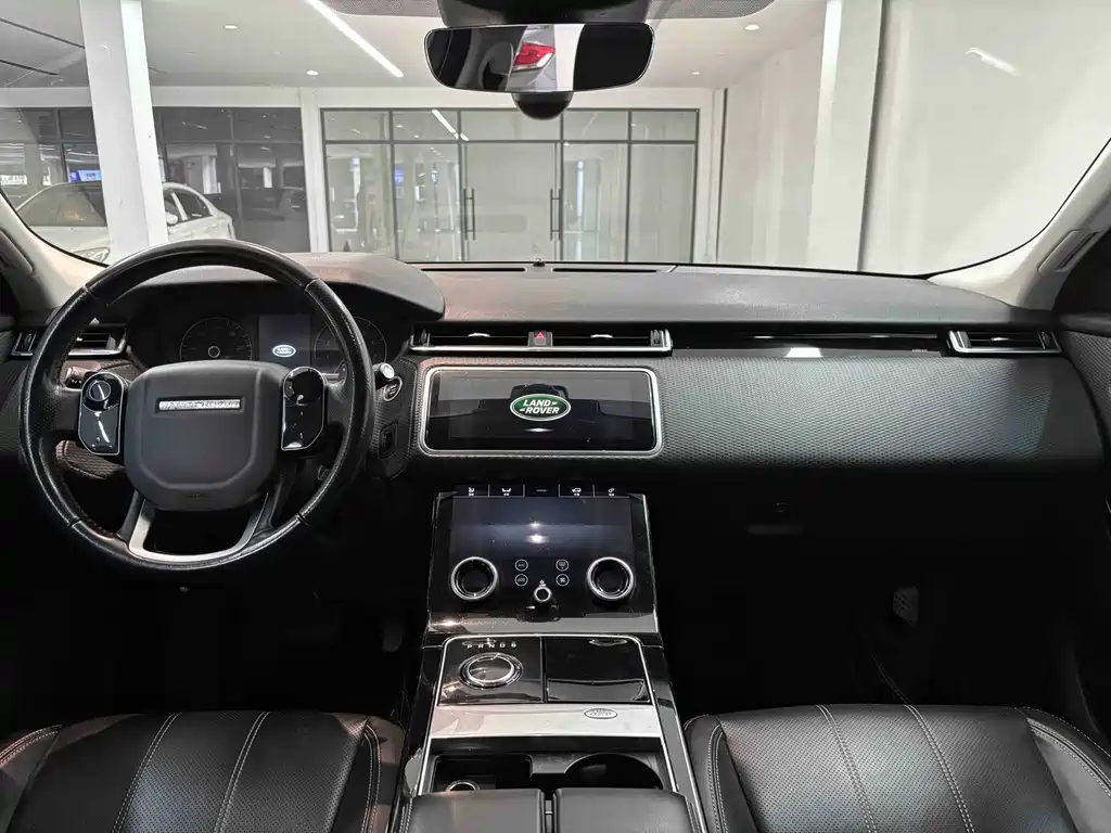 Land Rover Velar 2019 — фото 5
