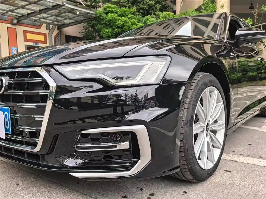 Audi A6L 2025 — фото 4