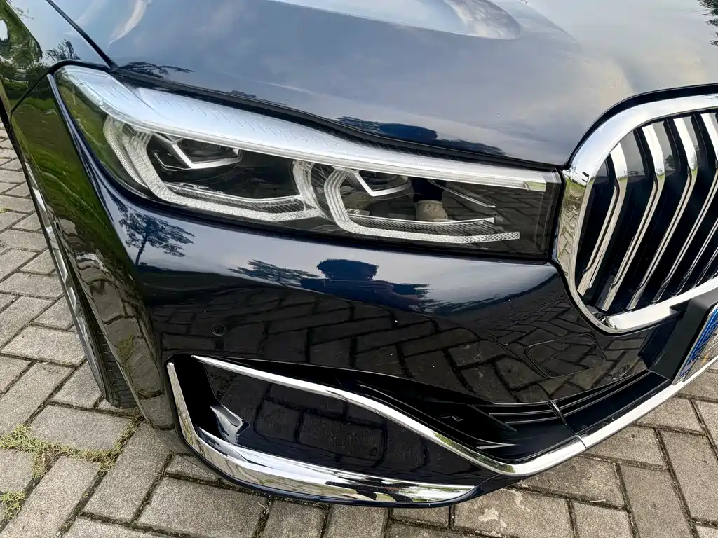 BMW 7 Series 2019 — фото 20