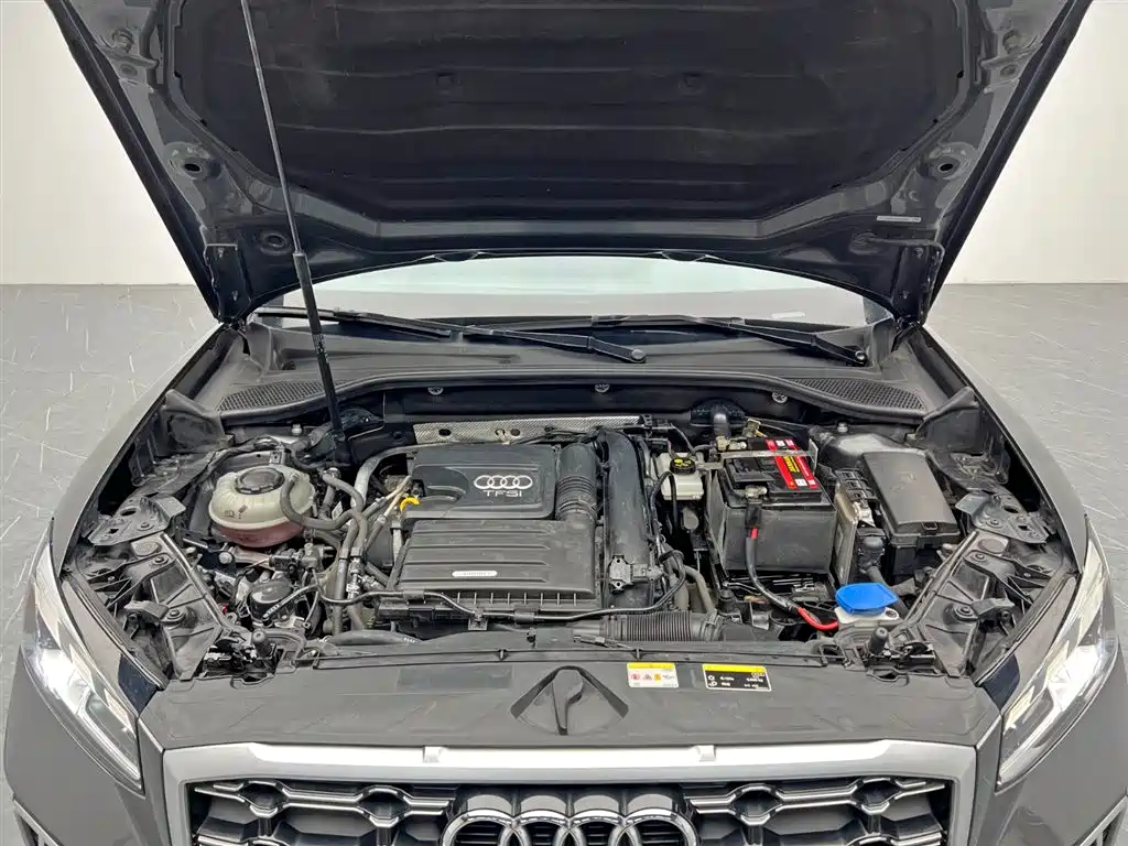 Audi Q2L 2023 — фото 25