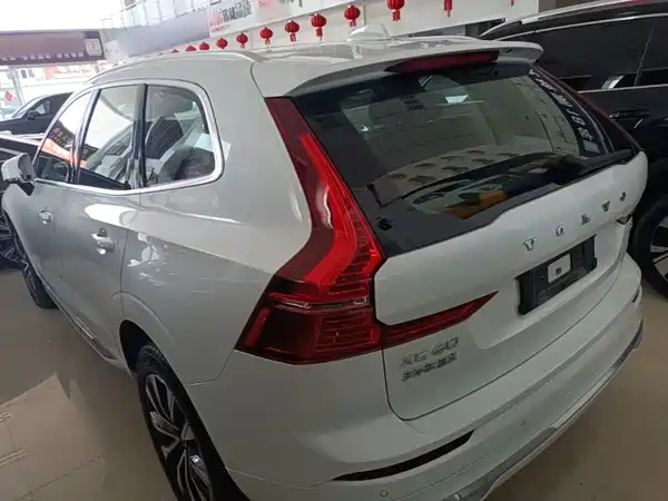 Volvo XC60 2023