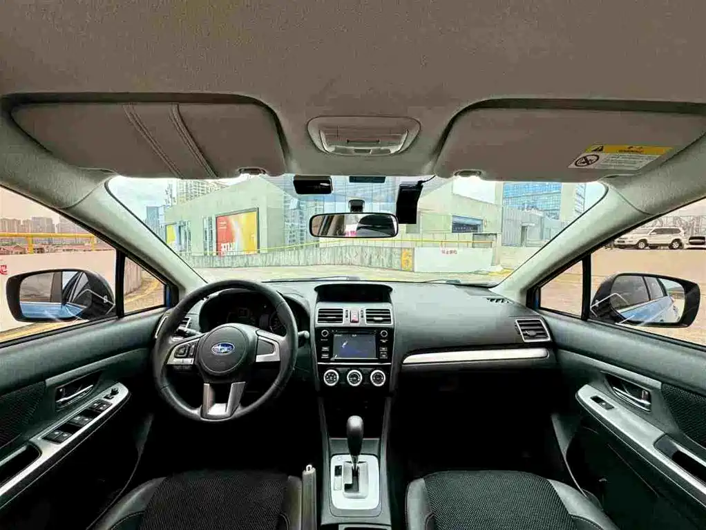 Subaru XV 2017 — фото 10