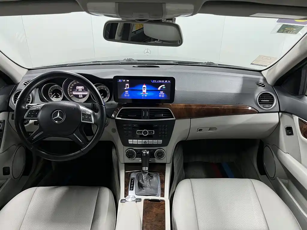 Mercedes-Benz C-Class 2013 — фото 11
