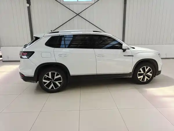 Volkswagen Tayron 2023