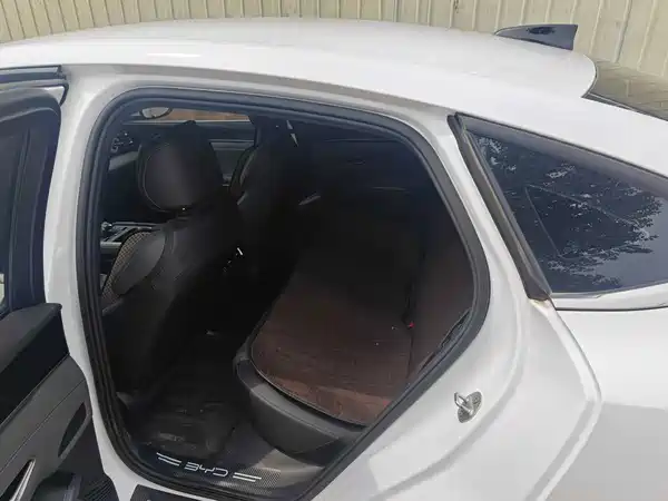 BYD Qin L 2025