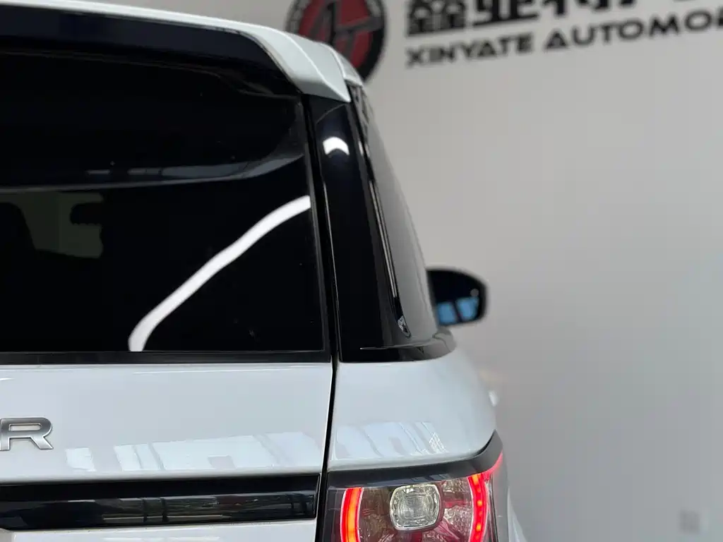 Land Rover Range Rover Sport 2014 — фото 20