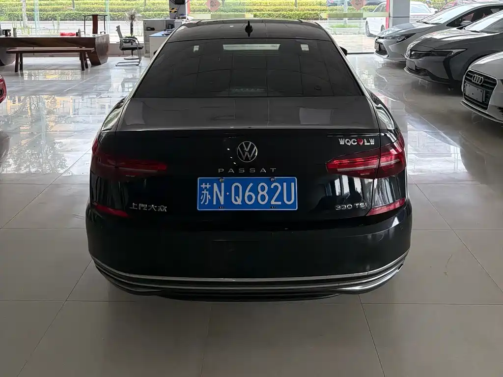 Volkswagen Passat 2021