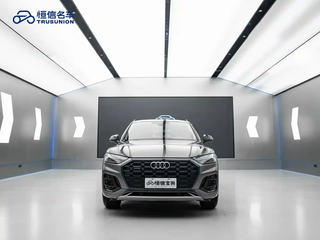 Audi Q5L 2022 — фото 2