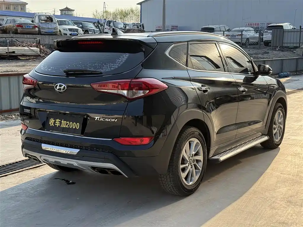 Hyundai Tucson 2016 — фото 9