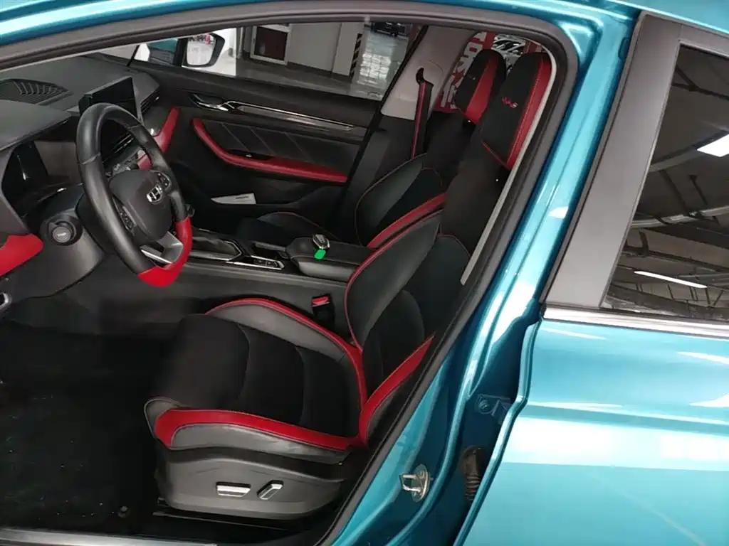 Geely Emgrand S 2021 — фото 15