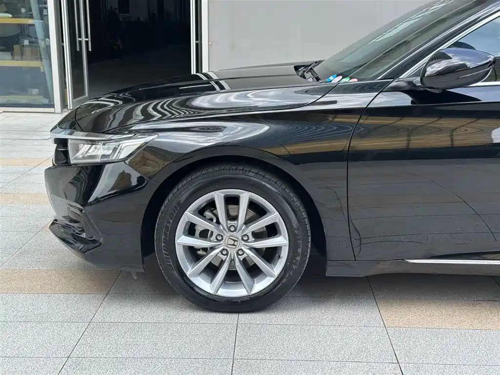 Honda Accord 2022 — фото 19