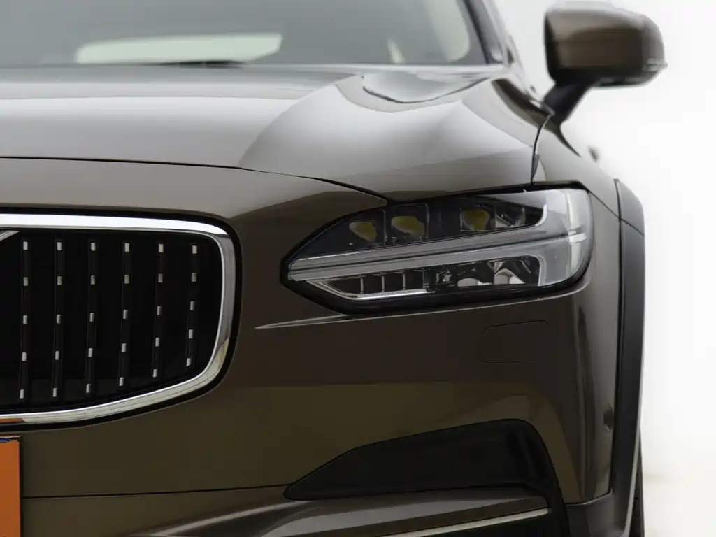 Volvo V90 2018 — фото 8