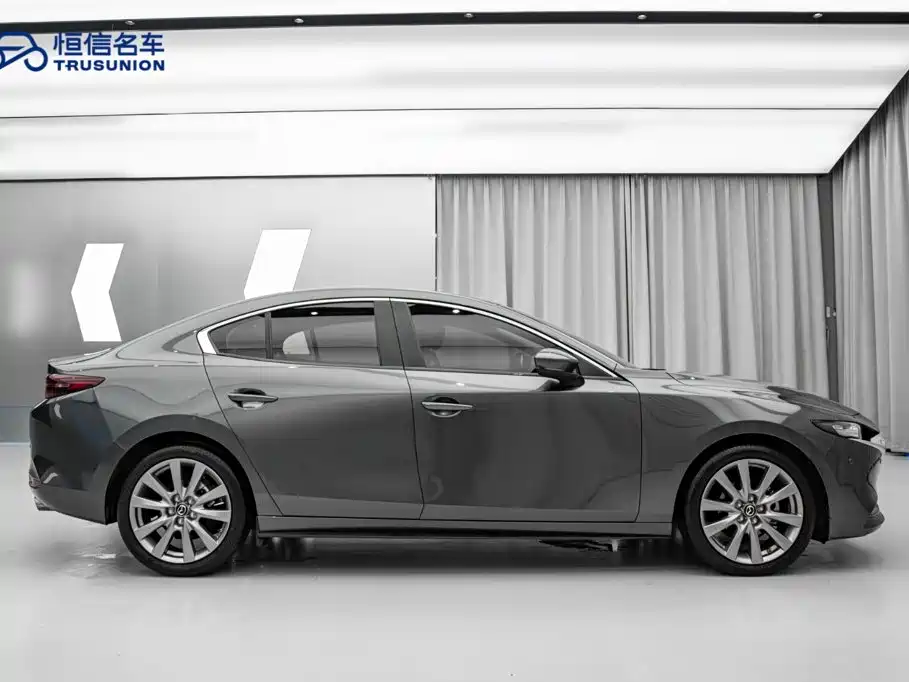 Mazda 3 Angkesela 2020