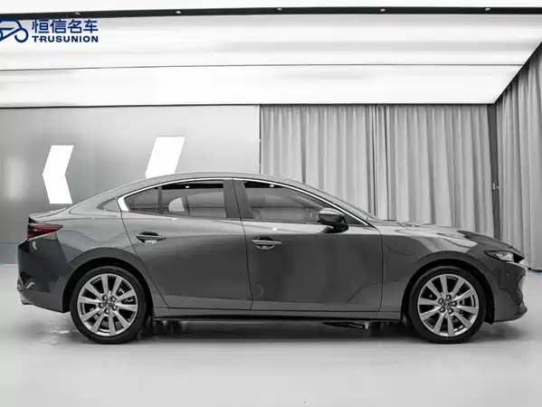 Mazda 3 Axela 2020