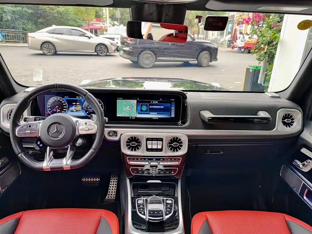 Mercedes-Benz G-Class AMG 2020 — фото 10
