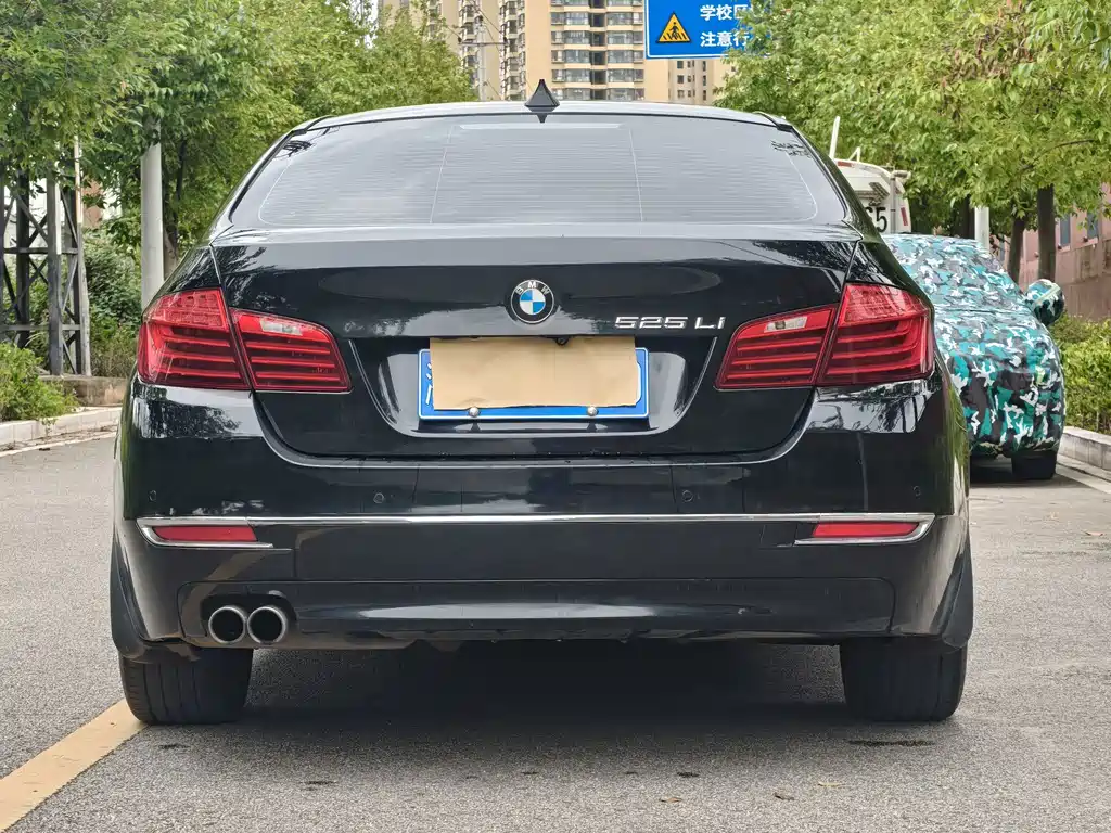 BMW 5 Series 2016