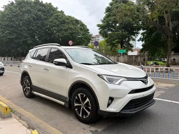 Toyota RAV4 2016