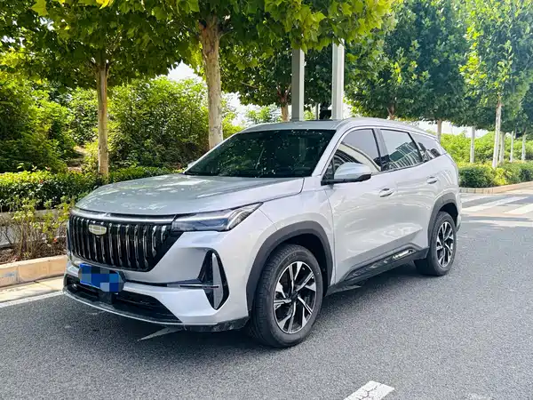 Geely Boyue L 2025