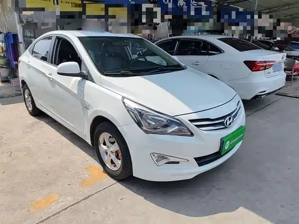 Hyundai Accent 2016
