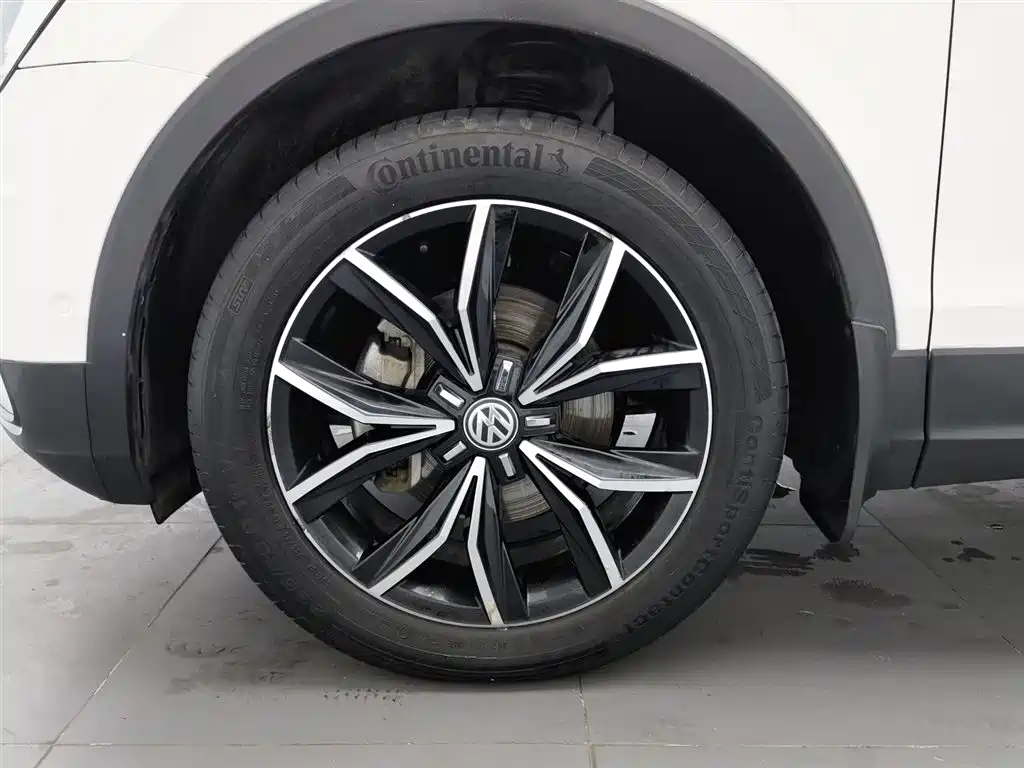 Volkswagen Tiguan L 2019 — фото 17