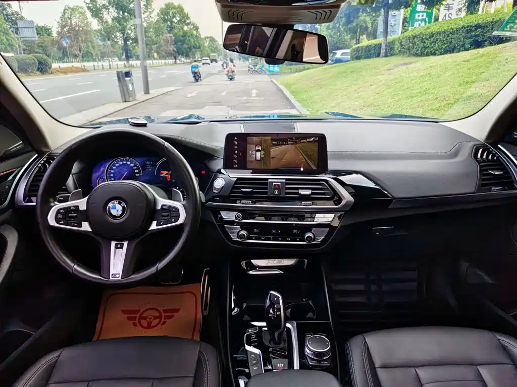 BMW X3 2018 — фото 13
