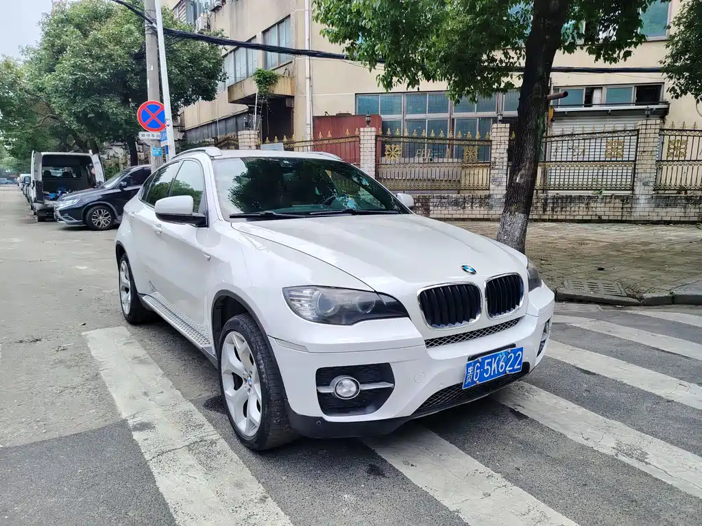 BMW X6 2012 — фото 2
