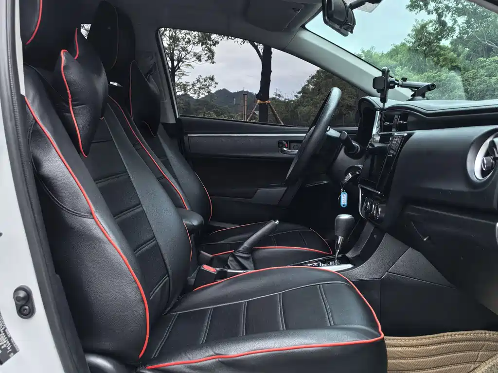 Toyota Corolla 2019 — фото 14