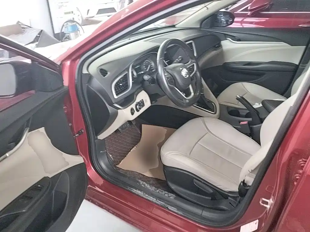 Buick Excelle 2017 — фото 16