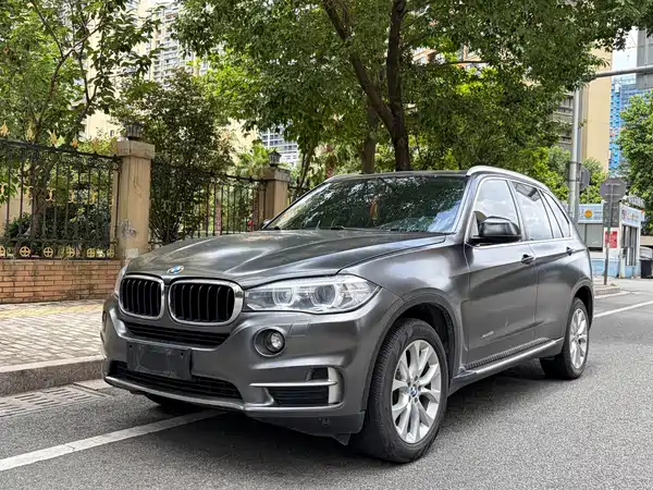 BMW X5 2016