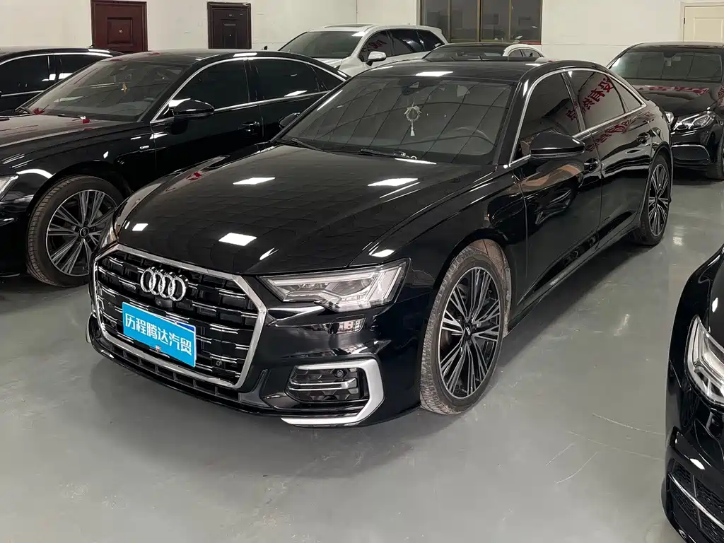 Audi A6L 2019 — фото 1