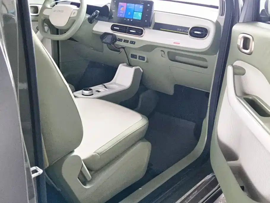Geely Galaxy Panda 2025 — фото 8
