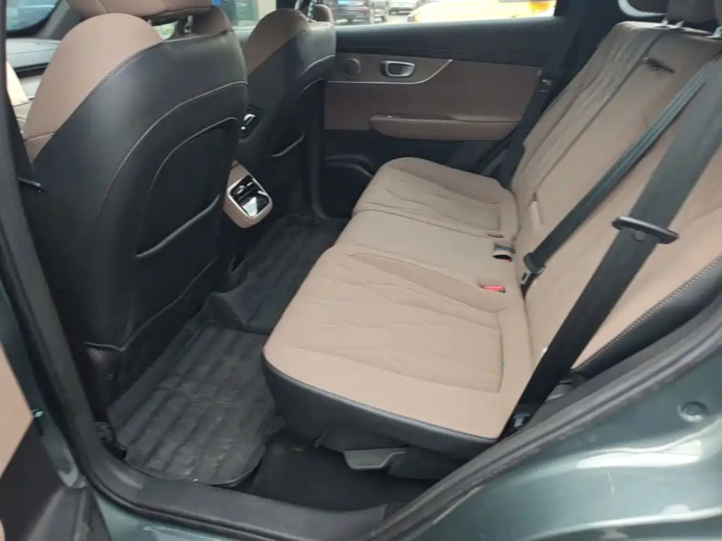 Chery Tiggo 8 PLUS 2025 — фото 17