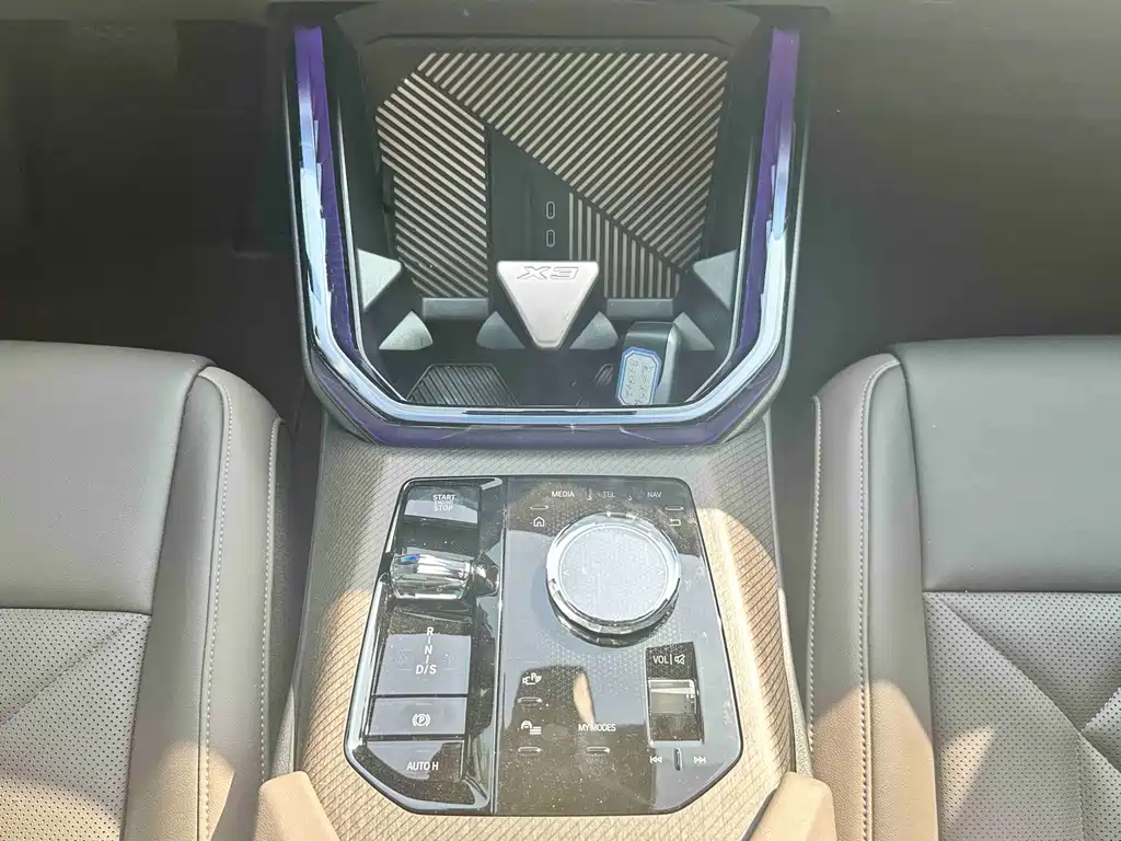BMW X3 2025 — фото 15