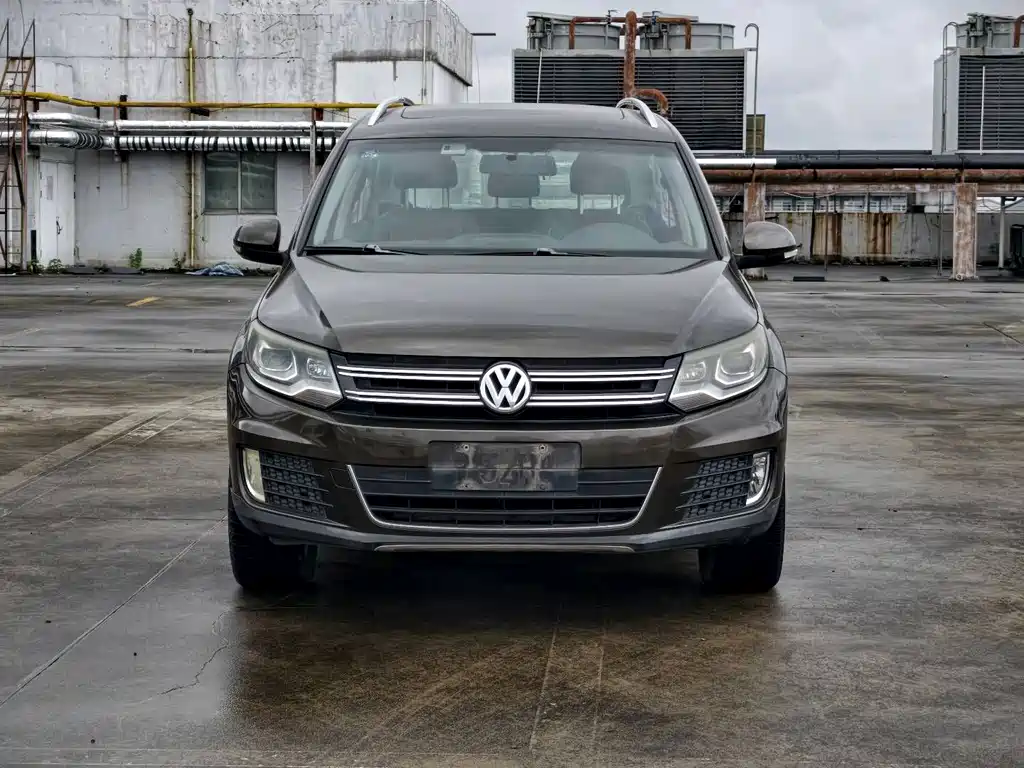 Volkswagen Tiguan 2014 — фото 2